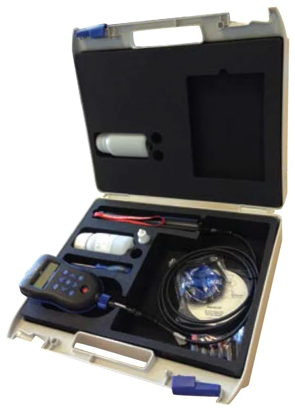 AP-700 AquaProbe Package