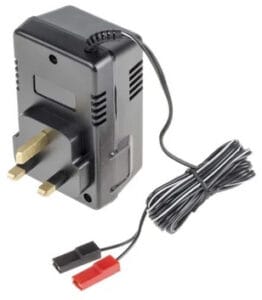 YCP03A12 - Yuasa Battery Charger 1.2Ah to 3Ah